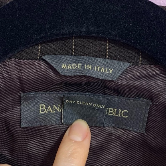 VTG Banana Republic Dark Brown Wool Pinstripe Blazer 4 - Picture 5 of 16